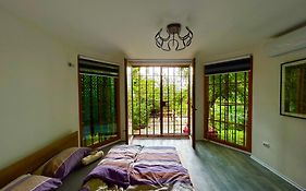 Peaceful Pleasure Apartment & Free Private Parking